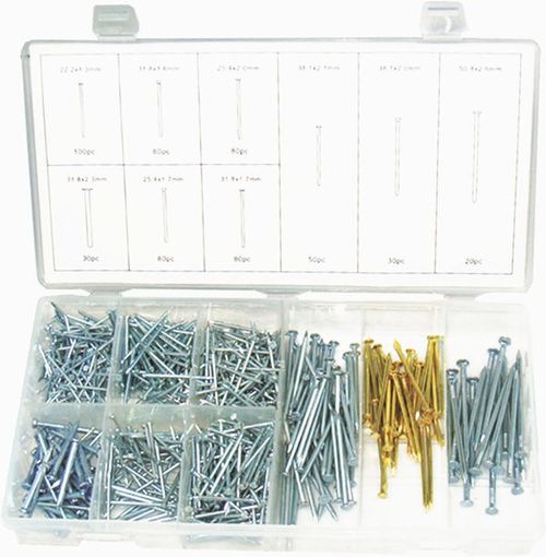 550PC NAIL ASSORTMENT
